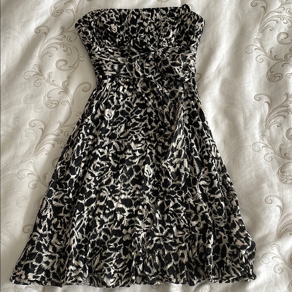 BCBGMaxAzria Black and White Strapless Cocktail Dress
